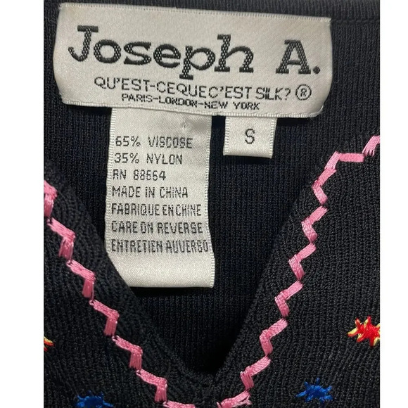 Joseph A. Black Colorful Embroidered Floral Design Short Sleeve Viscose Top Sm - Picture 5 of 6